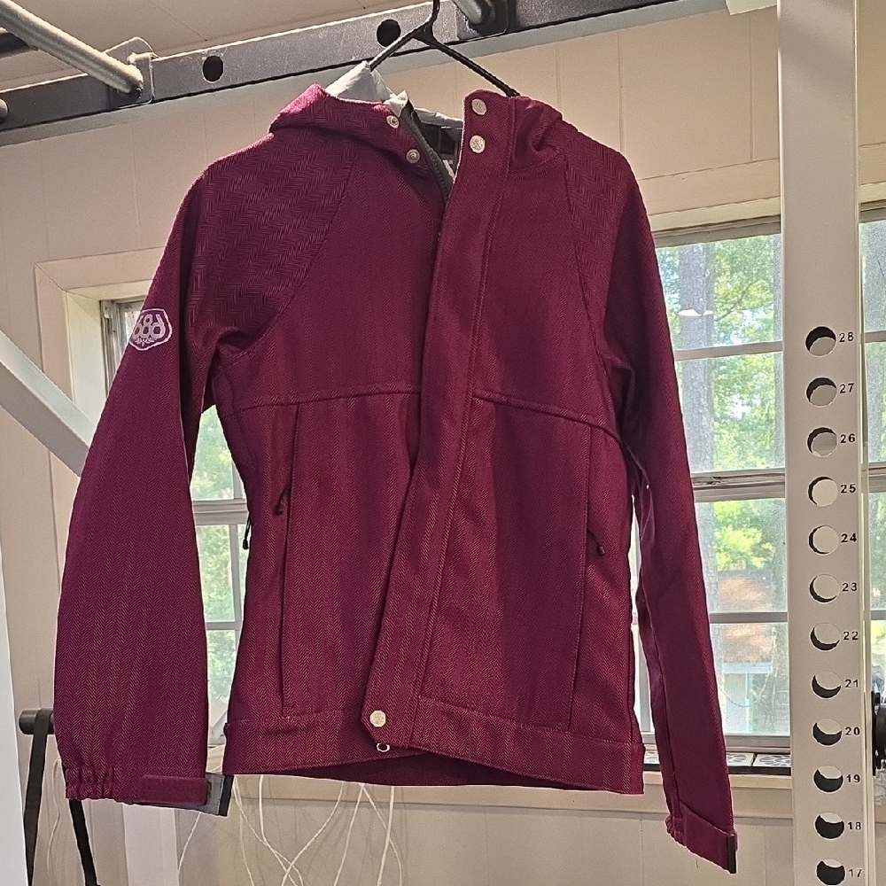SALE!! 686 Women's Burgundy Ski Jacket
